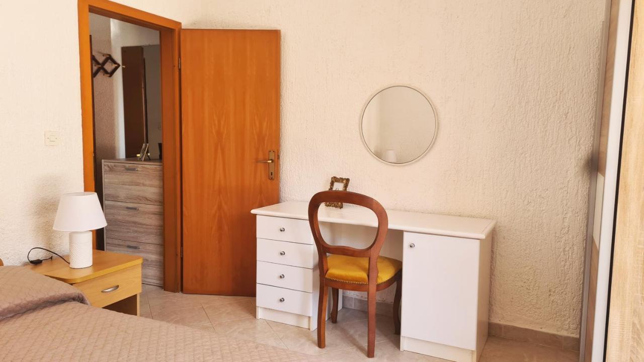 Apartman Kos Rosini Exterior photo